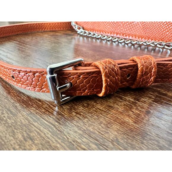 URBAN Expressions Kyla Mini Bag Vegan Leather Crossbody Purse Pumpkin Orange NWT - Picture 2 of 13